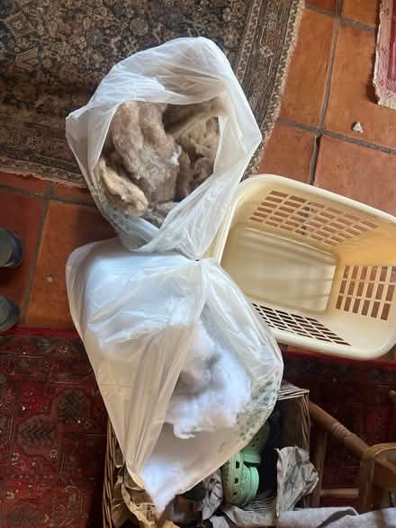 Photo of free wool and synthetic insulation (HP1 water end) #1