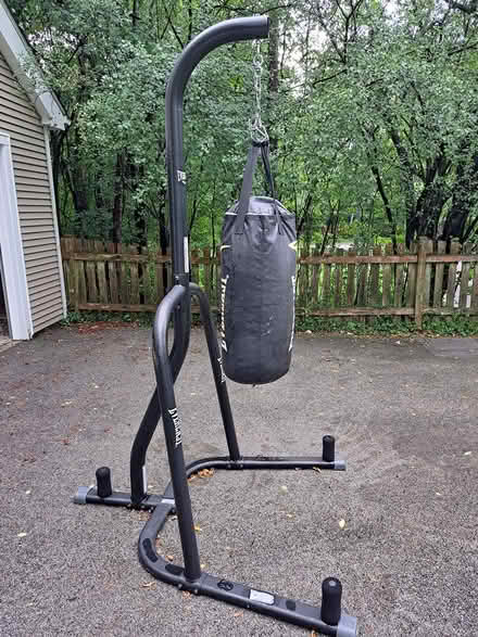Photo of free Punching bag with stand (winnetka) #1