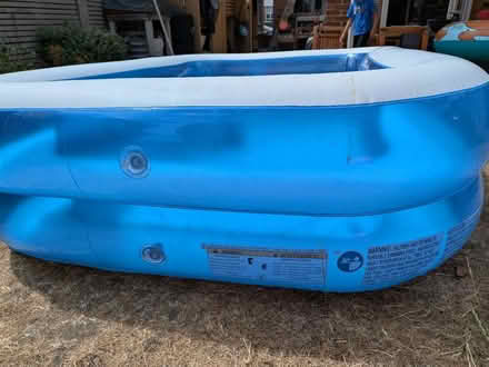 Photo of free Paddling Pool and pump (Godalming) #3