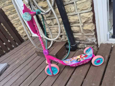 Photo of free girls scooter (HD6 brighouse) #1