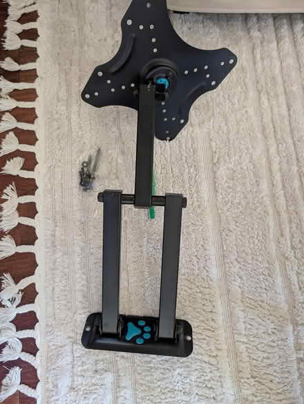 Photo of free TV/ Monitor Wall bracket (Cupertino/West San Jose) #1