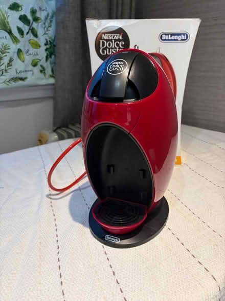 Photo of free De’Longhi Nescafé Dolce Gusto Jovia Coffee Machine (Livingston EH54) #3