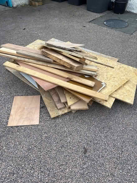 Photo of free Wooden off cuts (Kintore AB51) #1