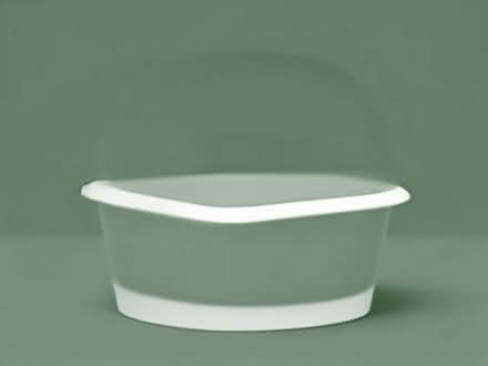 Photo of Plastic container/ bucket (Bangor LL57) #1
