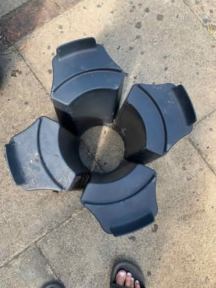 Photo of free Water butt plus extra lid and attachment (Wheathampstead AL4) #2