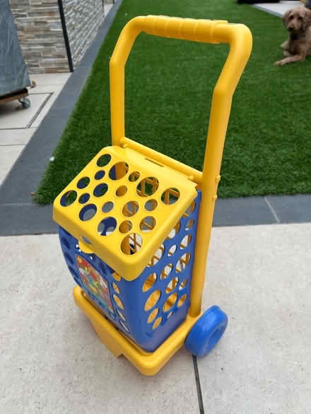 Photo of free Plastic shopping play trolley for toddlers (Westbrook WA5) #1