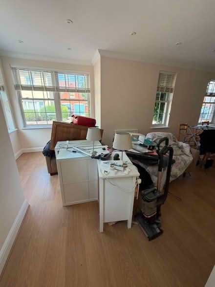 Photo of free House contents (Basingstoke RG27) #3