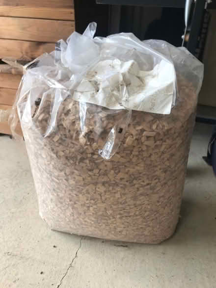 Photo of free Bag of wood chip (Ravenshead NG15) #1