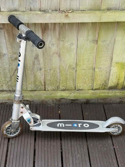 Photo of free 2micro scooters (Great Hollands RG12) #2