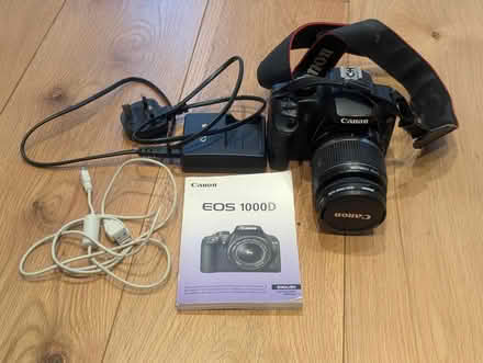 Photo of free Canon Eos 1000D SLR camera (Highbury N5) #1