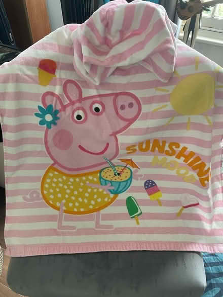 Photo of free Peppa Pig hooded bath towel (Leytonstone E11) #1