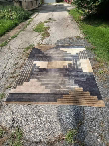 Photo of free Rug GentlyUsed slight fading barely (Yeadon/Lansdowne Borough) #1