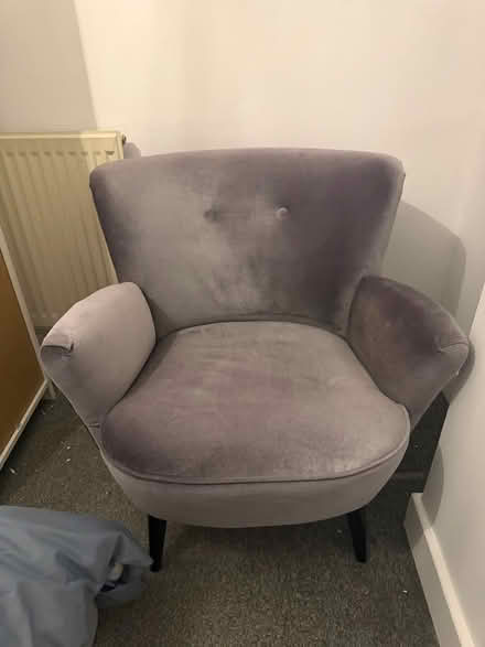Photo of free Dark Grey Chair (B42 1hr) #1