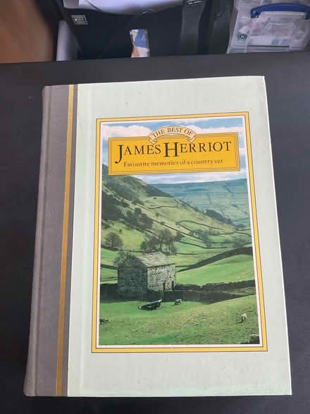 Photo of free James Herriot Hardback (RG30 Tilehurst) #1