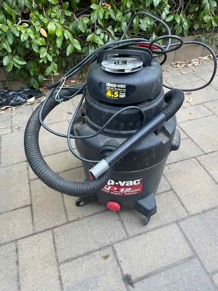 Photo of free Shopvac 12 gallon - for parts (2298 Cornell St) #1