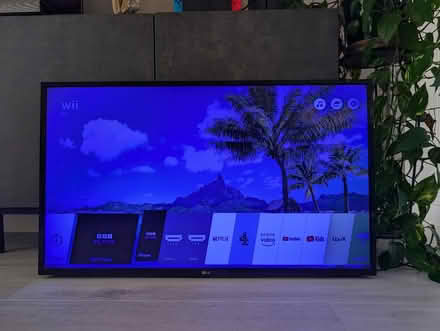 Photo of free TV 40 inch LG smart TV (Chargrove GL53) #3
