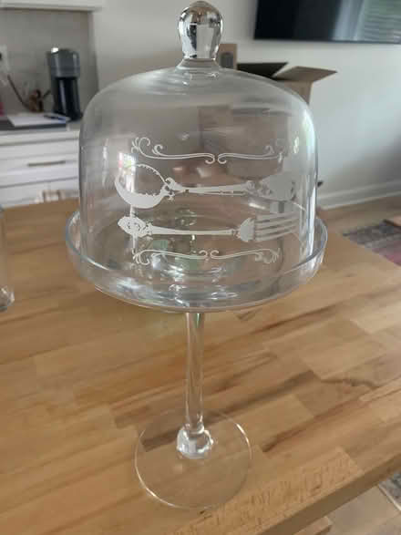 Photo of free Small glass dessert display (Petworth) #2