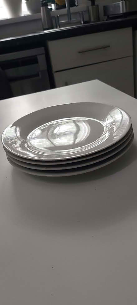 Photo of free pasta bowls and plates set (Moseley B13) #3