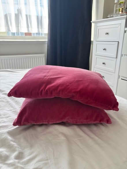 Photo of free x2 small cushions (Bs15 4ub) #4