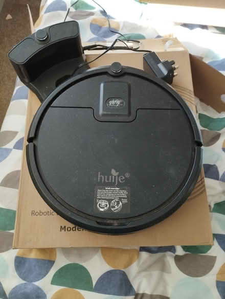 Photo of free Robo vac FAULTY (Saltaire/shipley BD18) #2