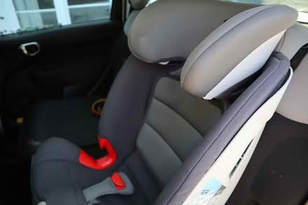 Photo of free Child car seat (Hanwell W7) #4