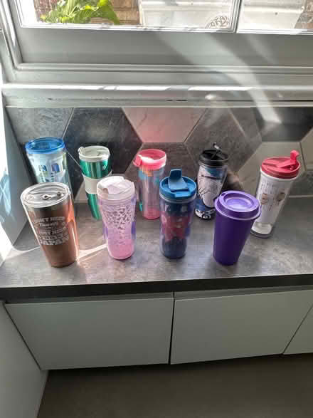 Photo of free Collectible travel cups (Stoke Newington N16) #1