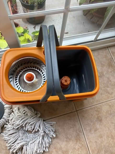 Photo of free Casabella Spin Cycle mop (Alhambra) #2