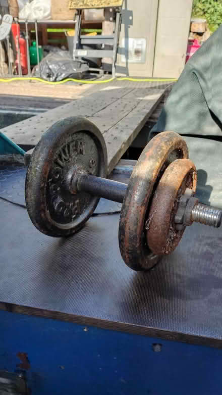 Photo of cast iron weights (Cheddleton ST13) #1