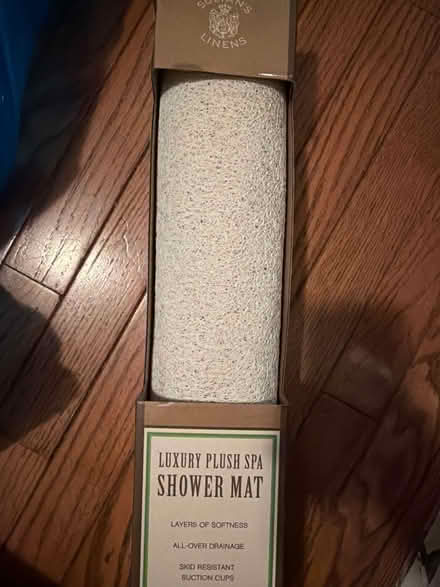 Photo of free Brand new bat/shower mat (Stuyvesant Heights) #2