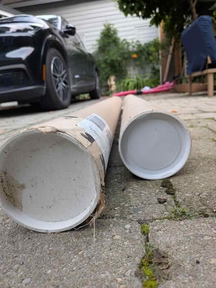Photo of free cardboard shipping tubes (Old Ottawa south) #2