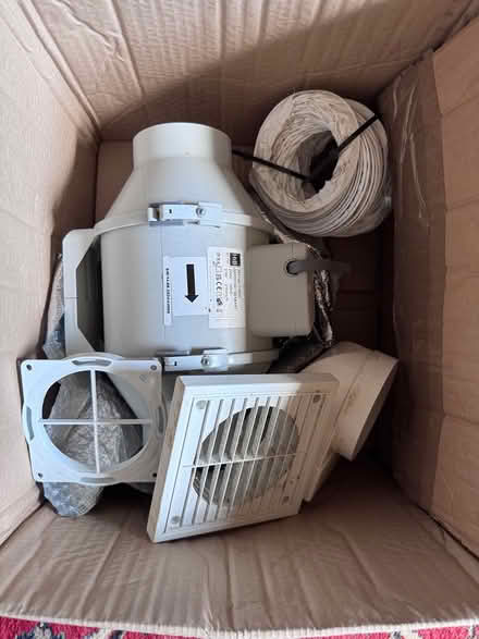 Photo of free Barely used bathroom extractor (Whiteparish, SP5, Wiltshire) #1