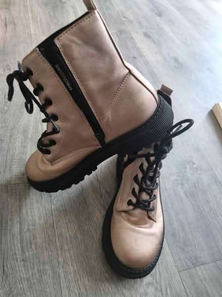 Photo of free Girls Shoes (camberwell SE5) #2