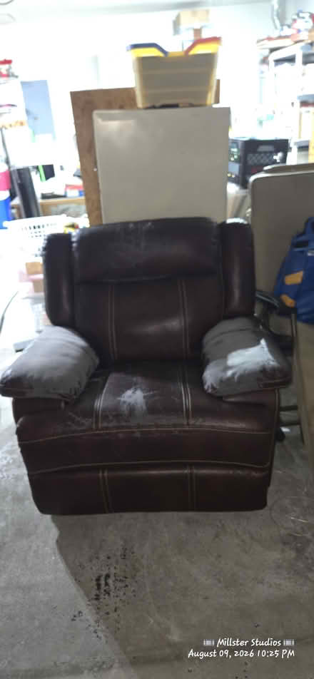 Photo of free Recliner (North charleston) #4