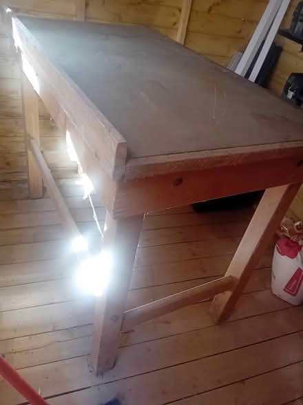 Photo of free Workbench (Ellington PE28) #1