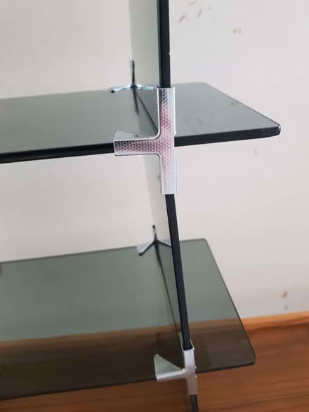 Photo of free glass display shelves (Kendal LA9) #2