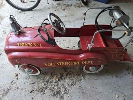 Photo of free Metal Children's Ride In Firetruck (winnetka) #2