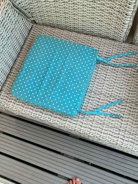 Photo of free 4 cushions ideal for patio chairs, blue with polka dot (Wickford SS12) #2