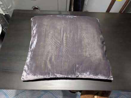 Photo of free Throw pillows (Brentwood) #1