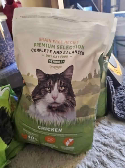 Photo of free Dry cat food 2 large bags 1 open (Putnoe MK41) #1