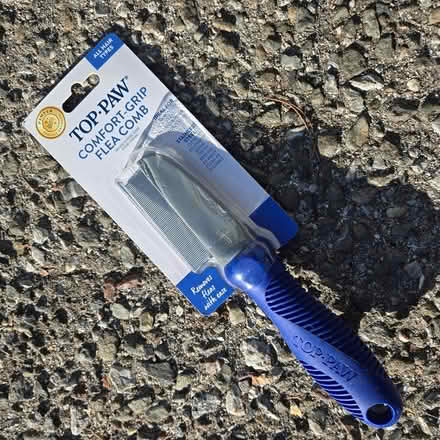 Photo of free Pet Flea Comb (94041) #1