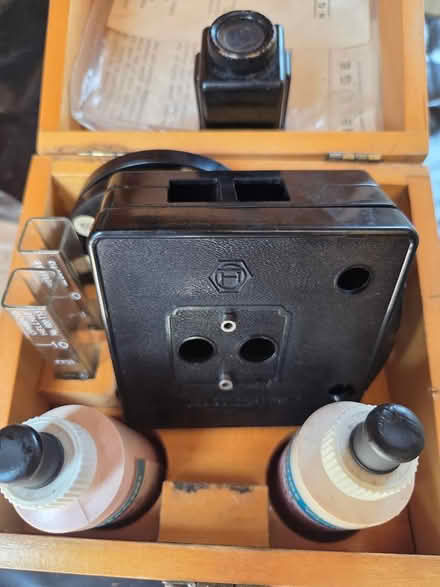 Photo of free Hellige pocket comparator (Howell) #1