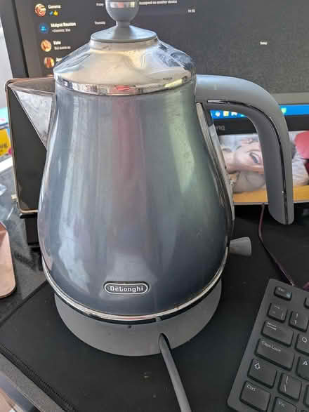 Photo of free Kettle (acton) #1