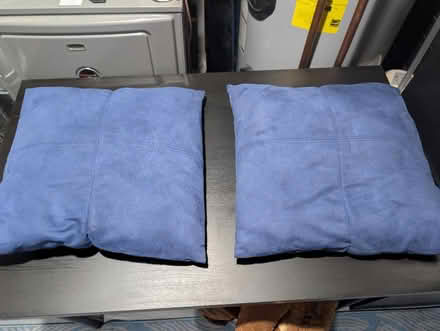 Photo of free Throw pillows (Brentwood) #2