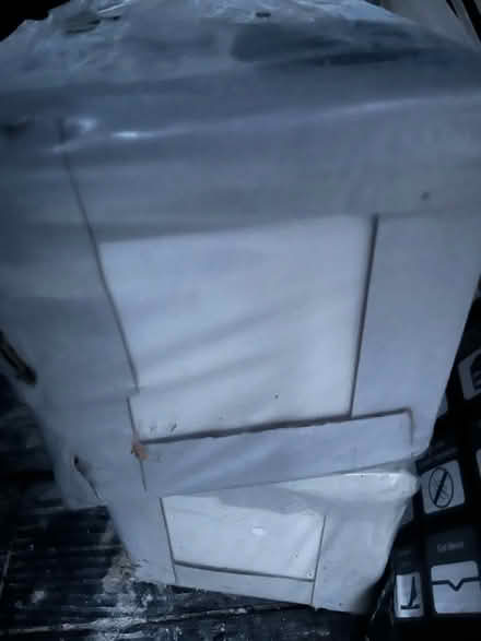 Photo of free Simply White wall toes from Wickes (Enfield Lock) #2