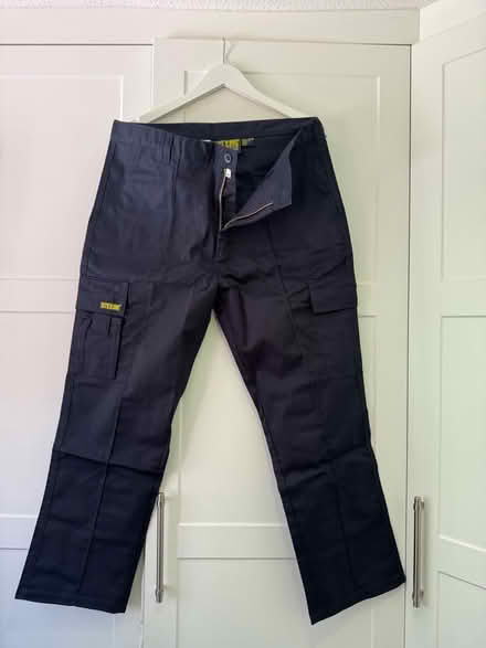 Photo of free Men’s SiteKing Cargo Trousers - 38S Navy (Bray SL6) #1