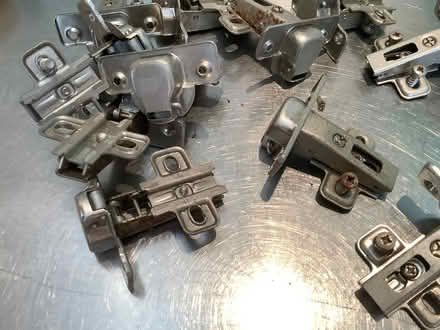 Photo of free Kitchen cupboard hinges (Thornton heath CR7) #1