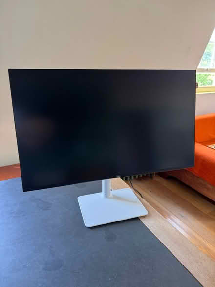 Photo of free Dell 27” 4K UHD monitor (Pimlico SW1V) #1