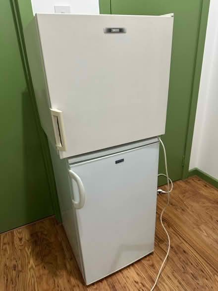 Photo of free Fridge and freezer (separate units) (Govanhill G42) #1