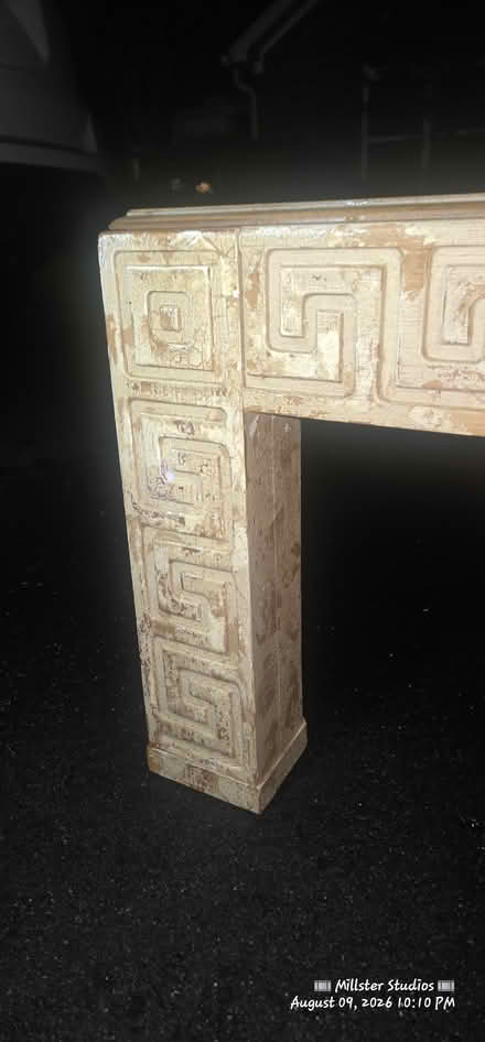 Photo of free Coffee table (North charleston by wescott) #3