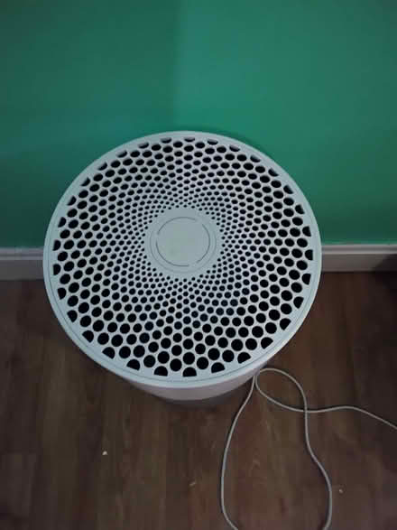 Photo of free Blueair 3410 Air Purifier with brand new replacement filters (Higham Hill E17) #2